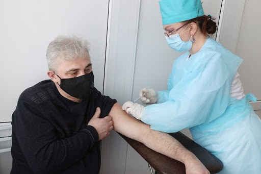 Медики Могилевщины получили 40 млн. рублей за работу с пациентами с COVID-19 в 2020 году