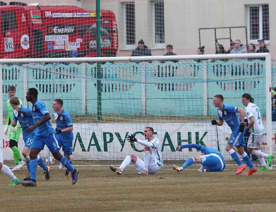 Могилевский «Днепр» одержал выездную  победу в первой игре чемпионата!