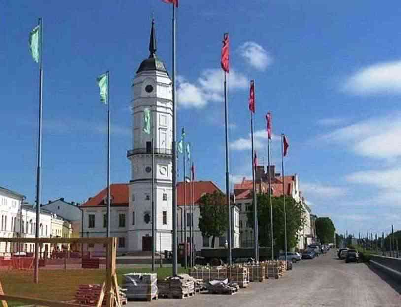 Именная плитка украсит площадь Славы