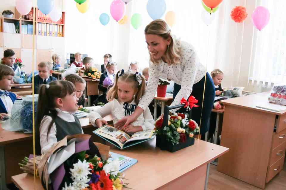 Праздничные линейки и первый урок – в Могилеве прошел День знаний (фоторепортаж)