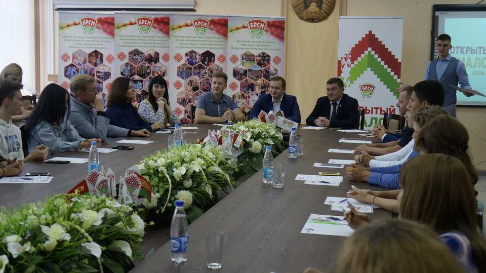 Открытый диалог «Беларусь и Я» прошел в Могилевском университете продовольствия