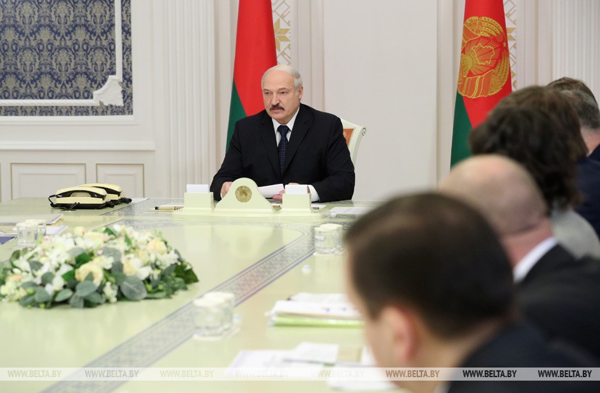 Лукашенко ждет от госСМИ больше остроты, оперативности и собственного контента