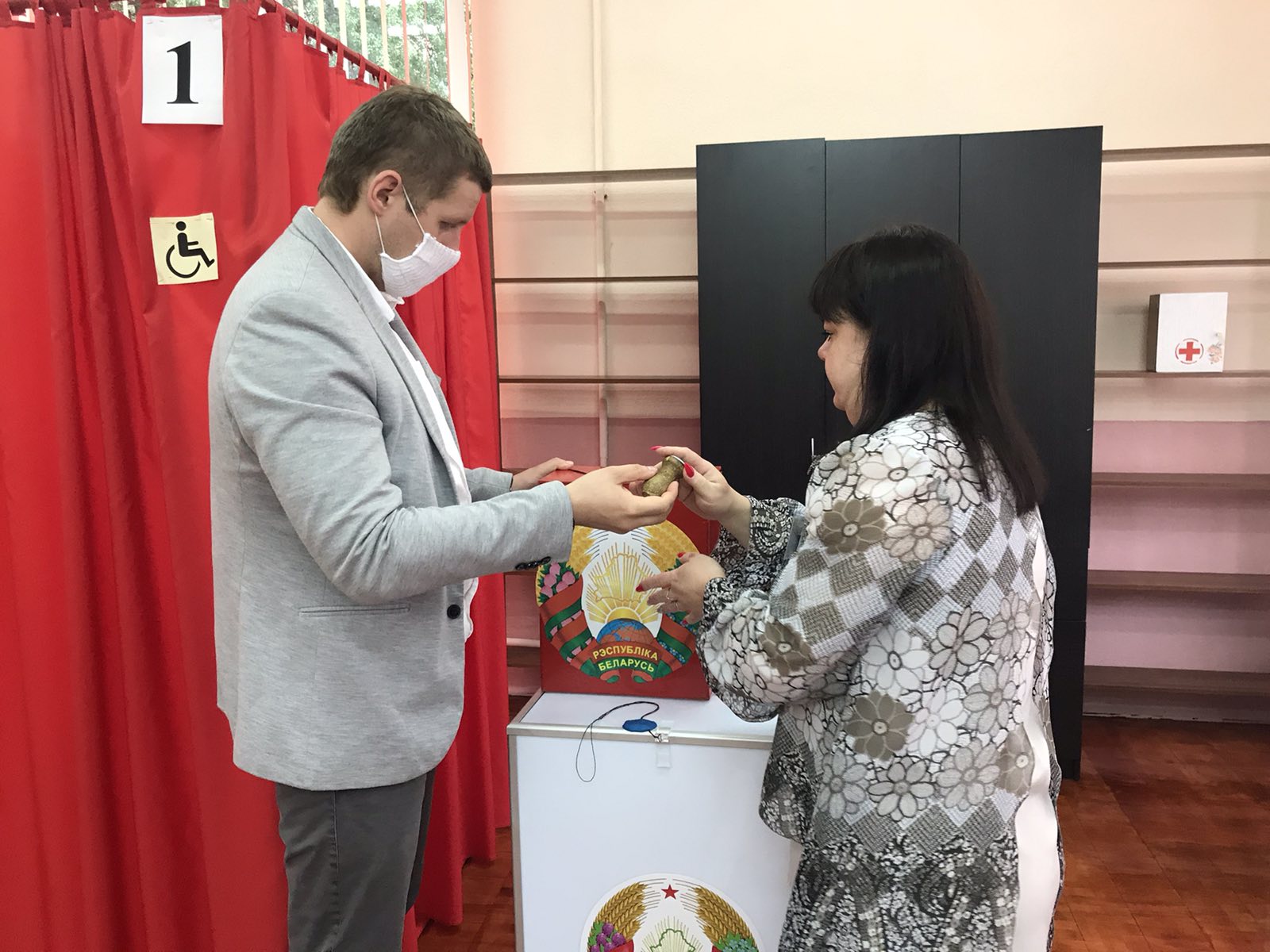 В Беларуси сегодня, 9 августа, начался основной день голосования на выборах Президента страны