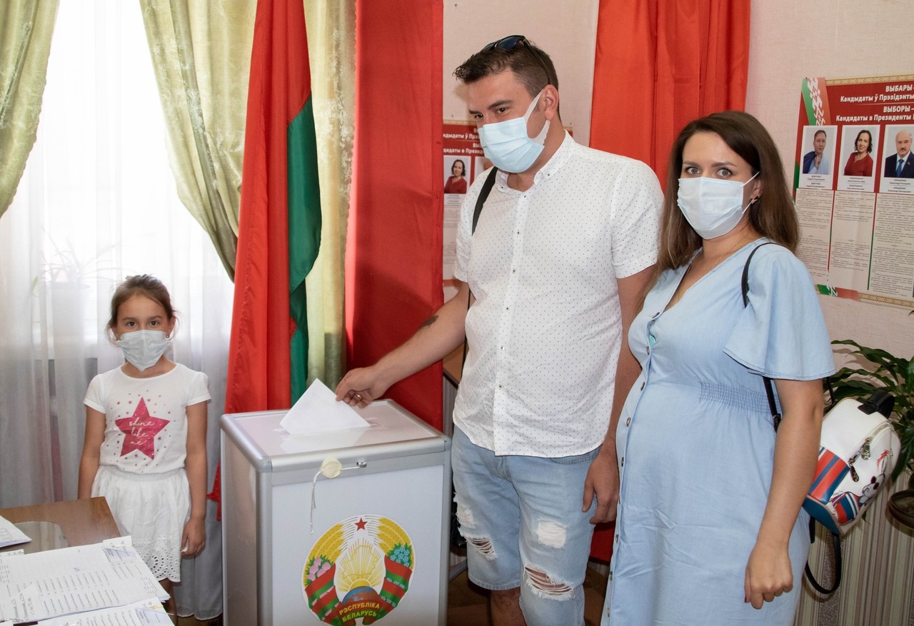 За четыре дня досрочного голосования участие в выборах приняли 37,88% избирателей Могилевской области