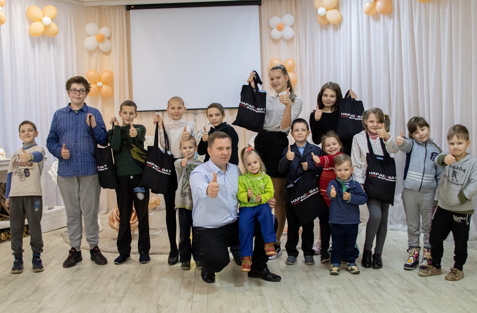 Сеть магазинов «У дома» провела конкурс «Наш маленький художник»