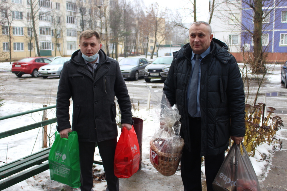 В рамках акций «Наши дети» и «Чудеса на Рождество» оказывается адресная помощь детям с инвалидностью