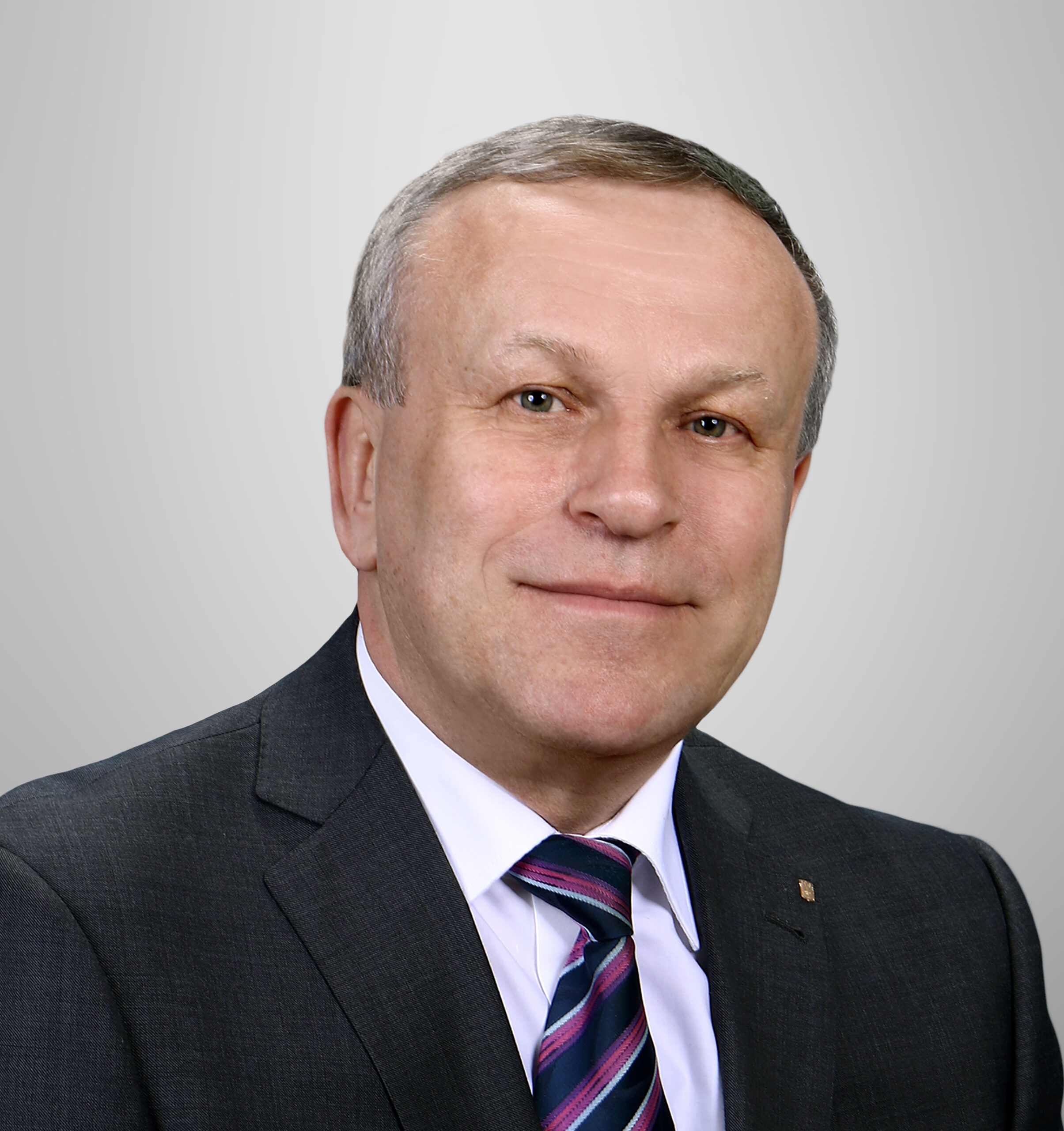 Председатель горисполкома Владимир Цумарев: “Ориентир на упорную работу и уверенность в завтрашнем дне”