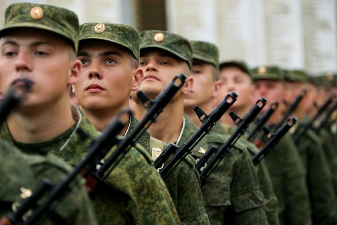 В Могилеве началось контрольное оповещение граждан мужского пола, состоящих в запасе Вооруженных Сил, для явки на пункты предварительного сбора военнообязанных