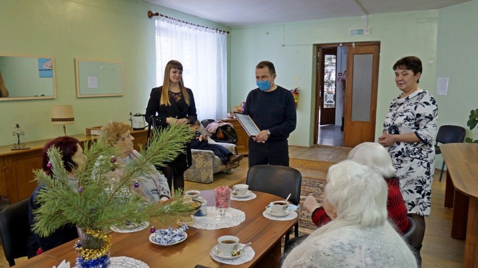 Частный медицинский центр  оказал материальную поддержку Могилевскому дому ветеранов