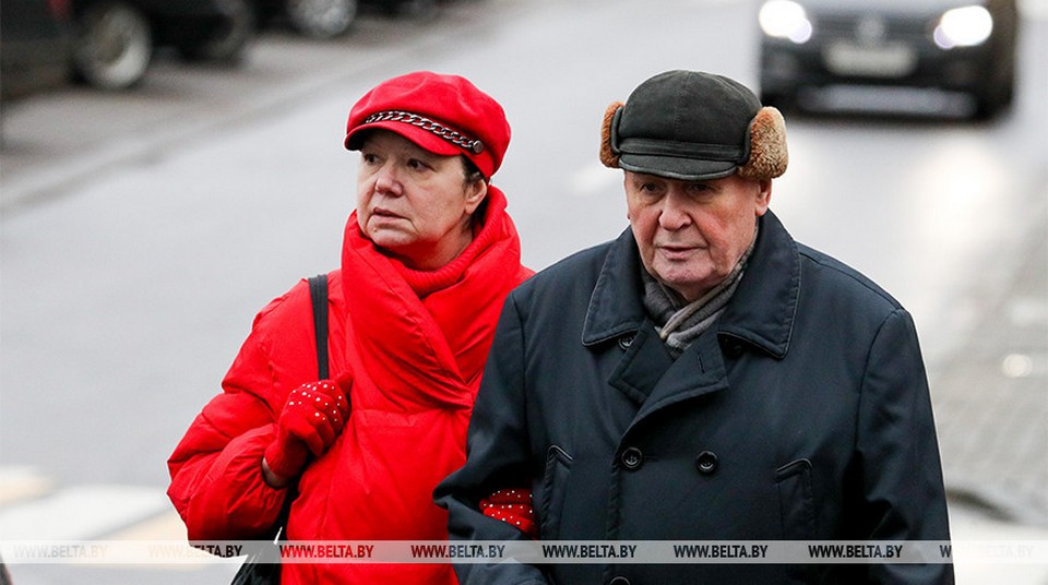 Александр Лукашенко подписал указ о повышении трудовых пенсий с 1 марта   