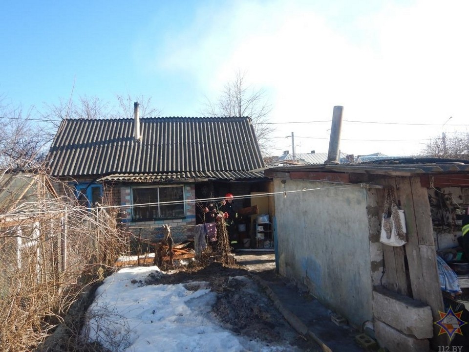 На пожаре в Могилеве спасли женщину