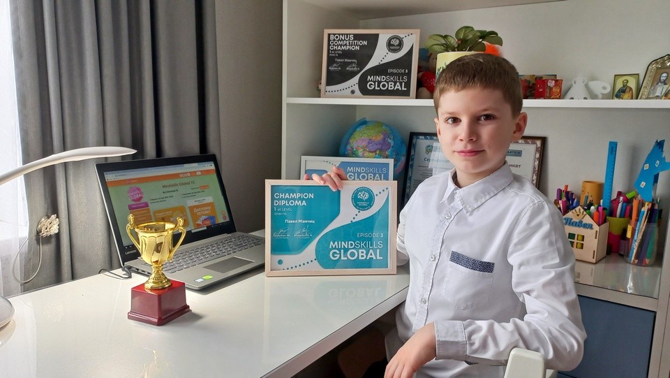 8-летний могилевчанин стал победителем международной олимпиады по быстрому счету