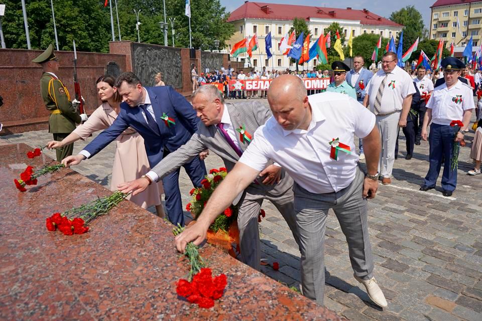 Гордимся славной историей и новыми достижениями   