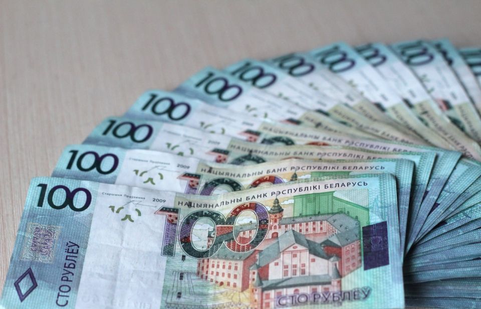 Новая банкнота номиналом 100 белорусских рублей будет выпущена в обращение с 1 июля 2022 года