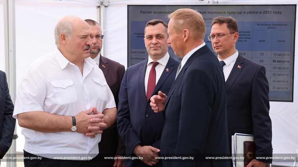 Александр Лукашенко совершил рабочую поездку в Витебскую область   
