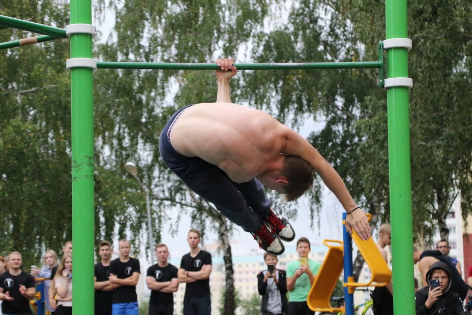 Открытый чемпионат по воркауту проходит в Могилеве