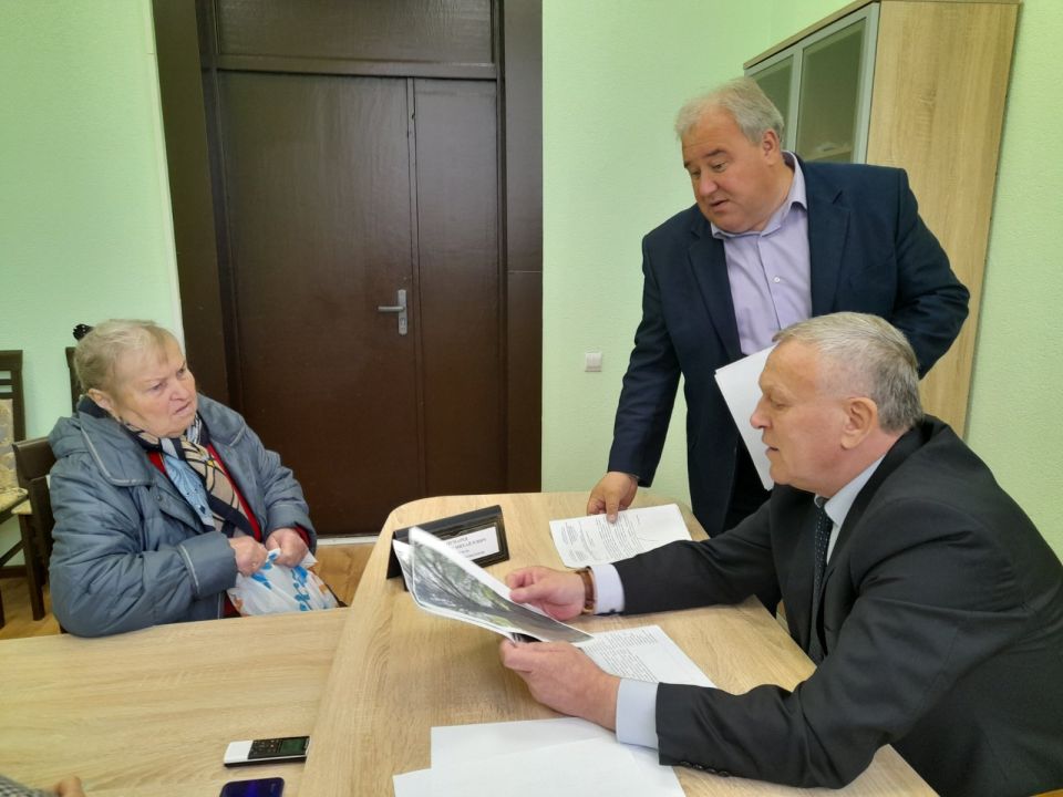Председатель Могилевского горисполкома Владимир Цумарев провел прием граждан