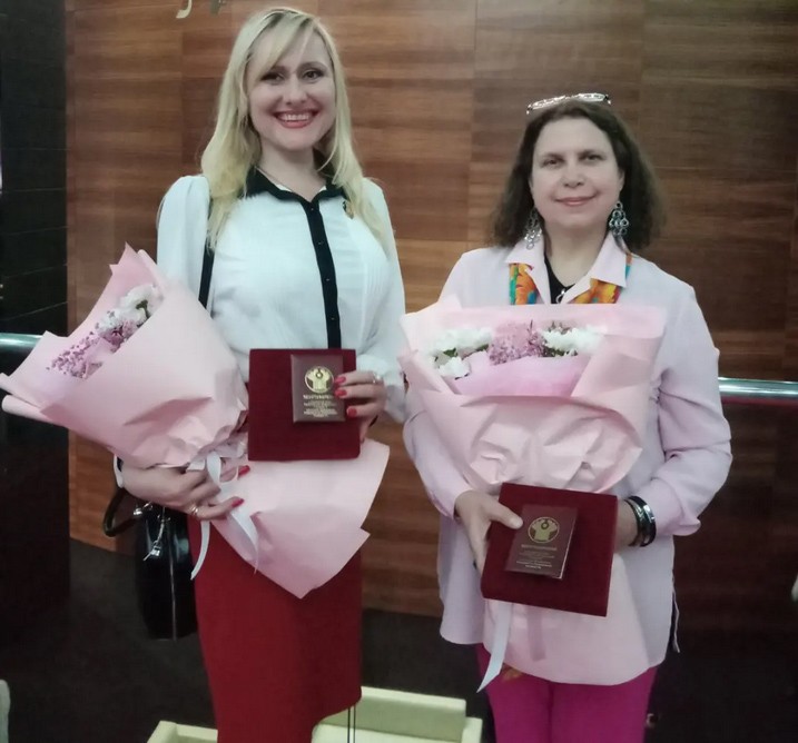 Депутат городского Совета депутатов Галина Беляева награждена нагрудным знаком «Отличник образования СНГ»