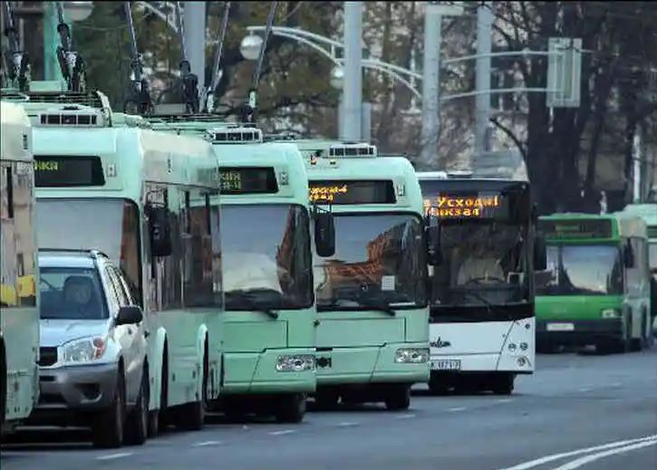 Движение троллейбусов ограничат 10 и 11 октября на улице Челюскинцев