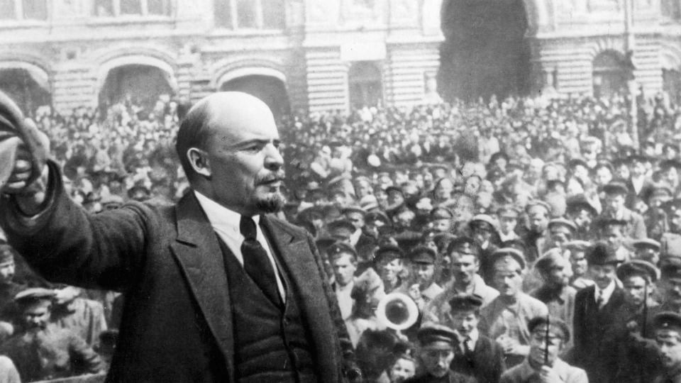 День Седьмого ноября — красный день календаря
