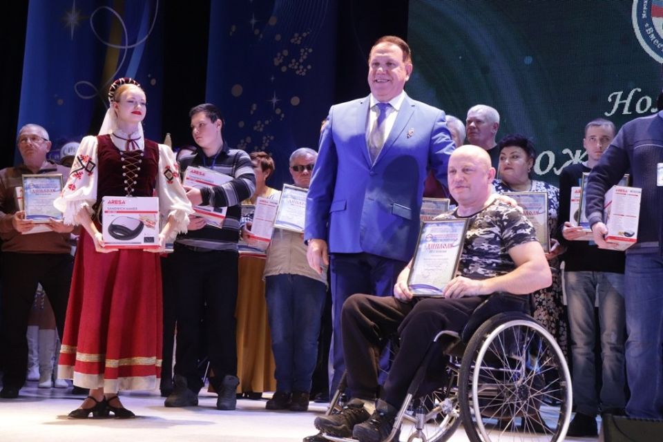 Заслуженные награды вручены лауреатам фестиваля творчества инвалидов «Вместе мы сможем больше»