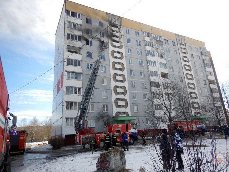 В Могилеве на пожаре погибла пенсионерка, ее соседку спасли   