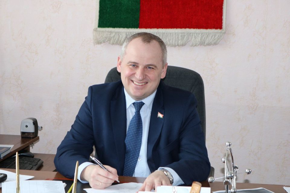Директор СШ №8: мы должны сохранить свою независимость, государство ради будущих поколений