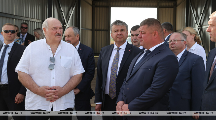 «Задача номер один». Лукашенко требует шире использовать семена отечественной селекции