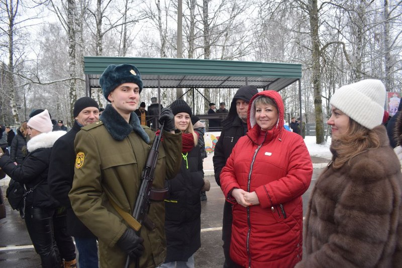Фотофакт: 106 новобранцев войсковой части в Пашково приняли Военную присягу
