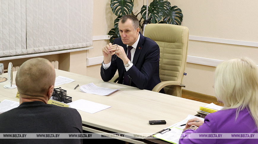 Исаченко провел прием граждан в Могилеве: вопросы земельного законодательства стали основными