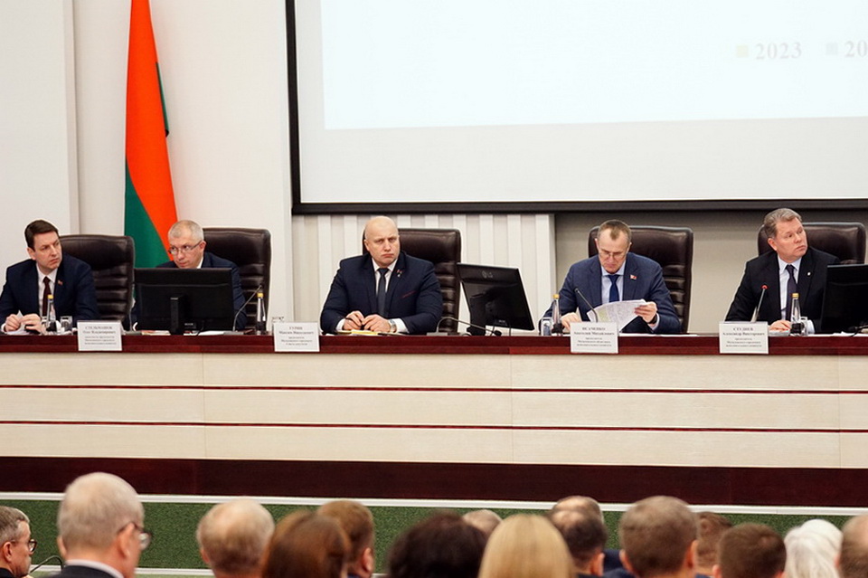Итоги социально-экономического развития и исполнение бюджета Могилева за 2023 год рассмотрели на заседании горисполкома