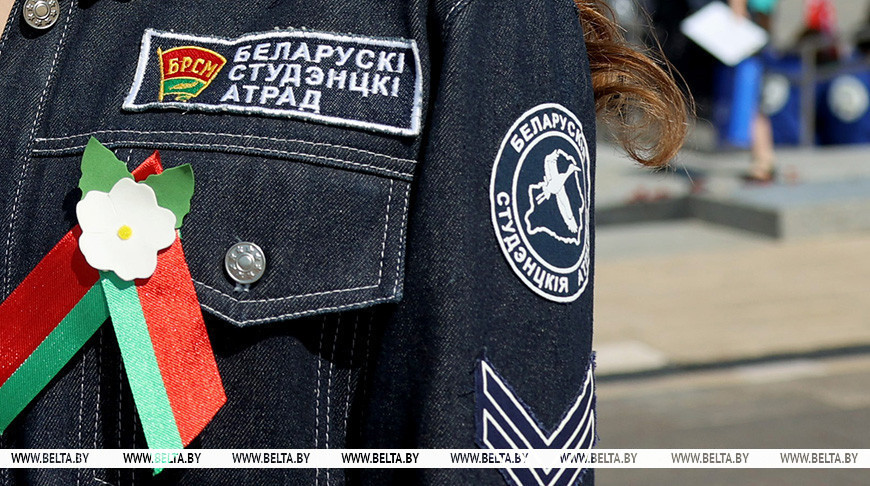 Инструктаж, медосмотр, нормы нагрузки. Минтруда подготовило памятку по безопасной работе студотрядов