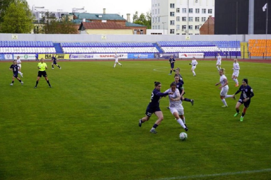 В рамках 10-го тура «Maxline-Женской лиги» могилевский «Днепр» на домашнем поле принимал ЖФК «Минск»