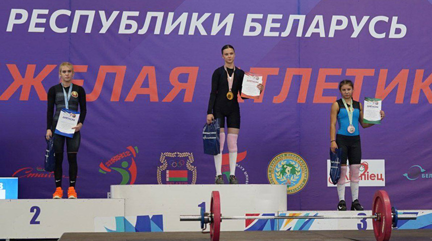 Первые победители чемпионата Беларуси по тяжелой атлетике определились в Могилеве