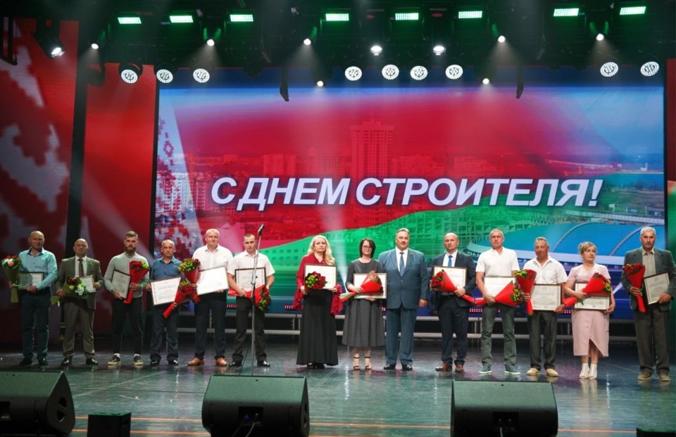 Вы строите не дома, вы строите — историю!