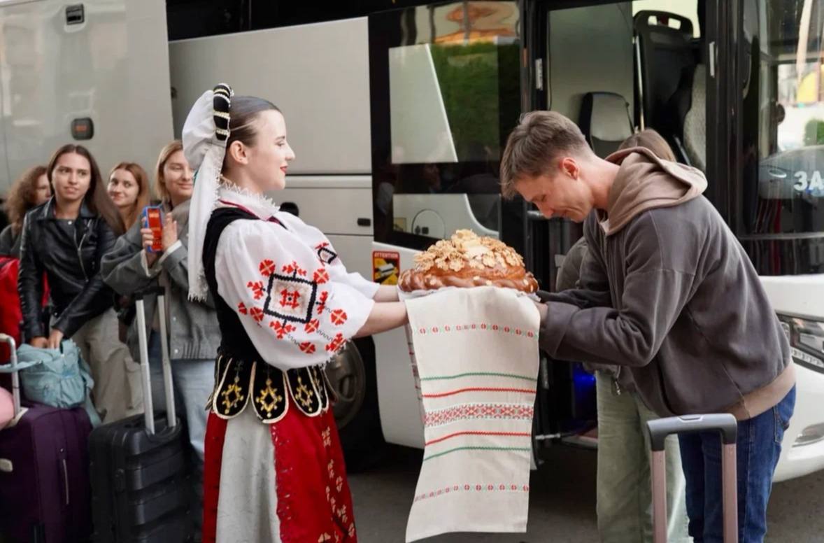 Могилев радушно встречает первых участников фестиваля