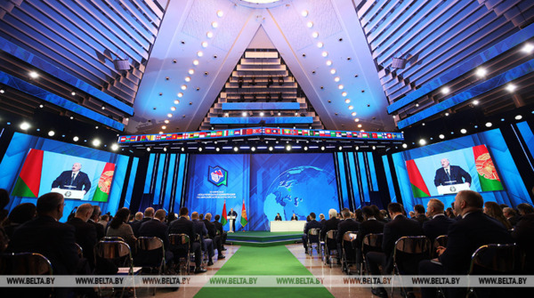 Лукашенко обозначил предложения Беларуси по мирной повестке. В фокусе санкции, миграция, ИИ