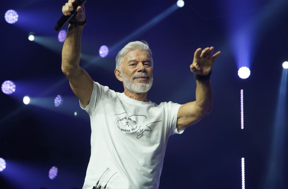 На концерте Олега Газманова был аншлаг, однако многие места пустовали…