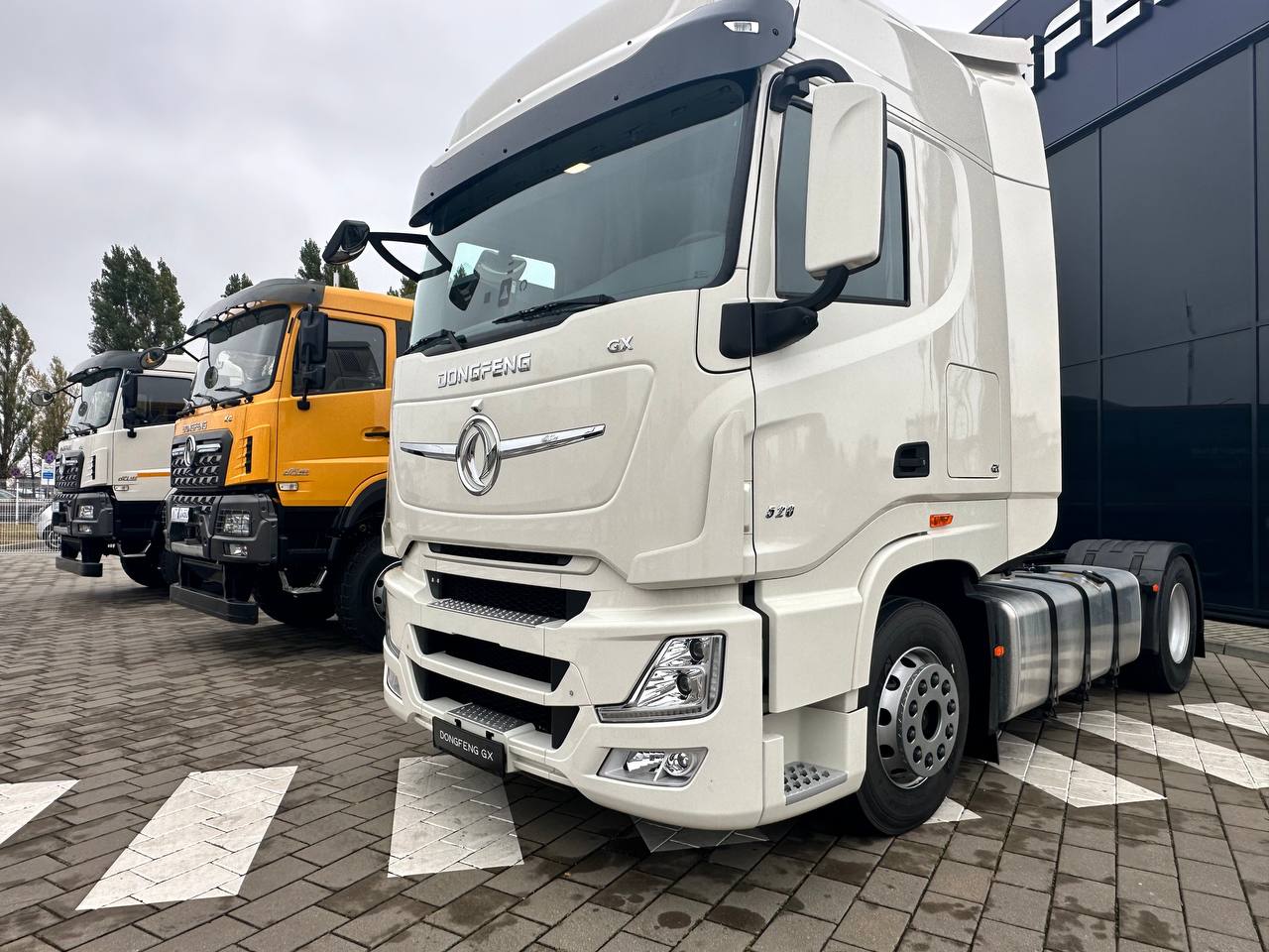 Максимум груза, экономия топлива и времени: идеальные решения от Dongfeng Trucks