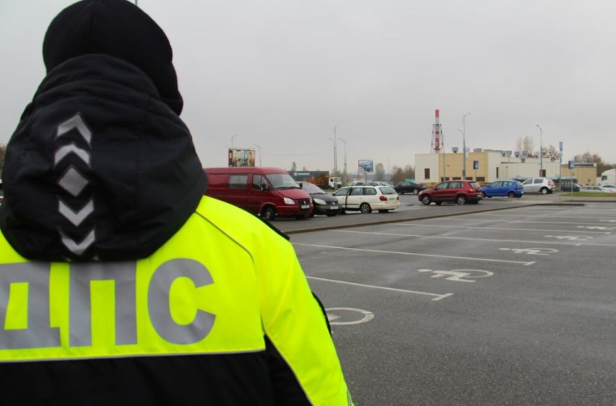 На особом контроле — парковки!