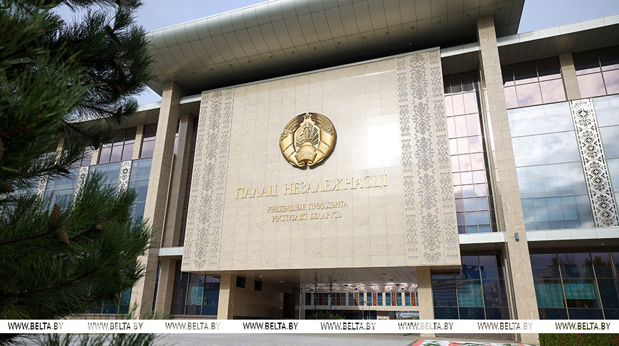 Лукашенко заслушал доклады глав по ситуации в приграничье