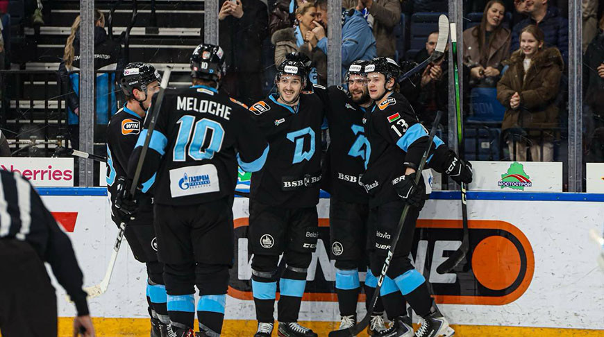 Минские динамовцы забросили семь шайб в ворота «Ак Барса»