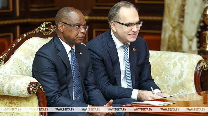 Спикер Сената Кении на встрече с Лукашенко пошутил про белорусскую зиму