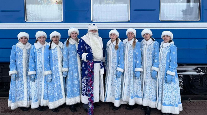 Путешествие к Деду Морозу в Беловежскую пущу: БЖД запускает новогодние поезда