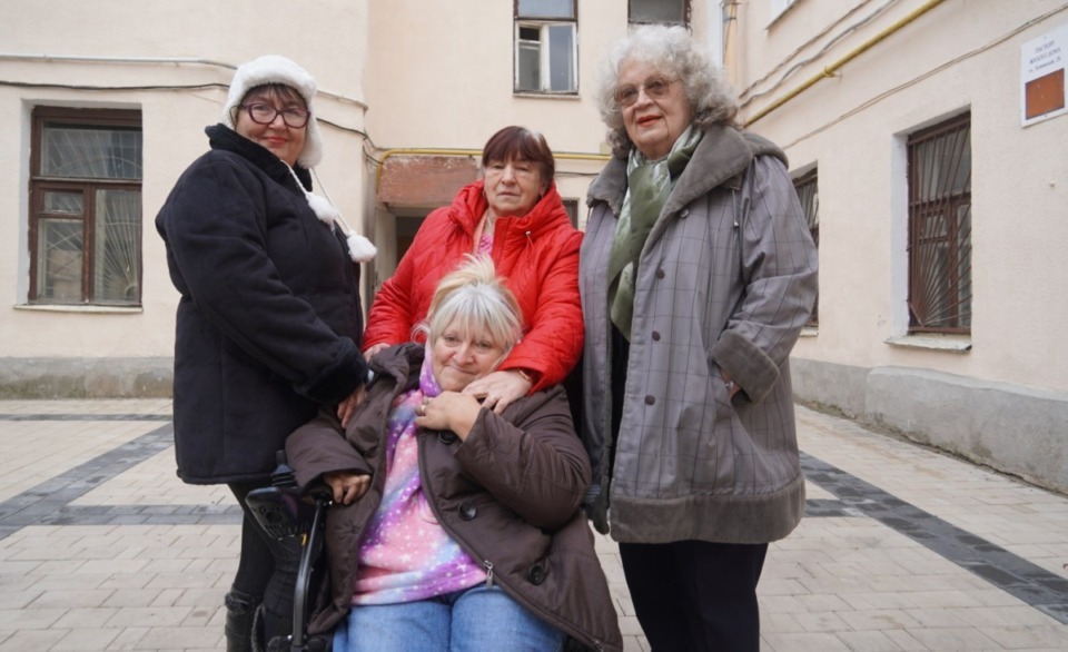 Быть открытым миру и людям