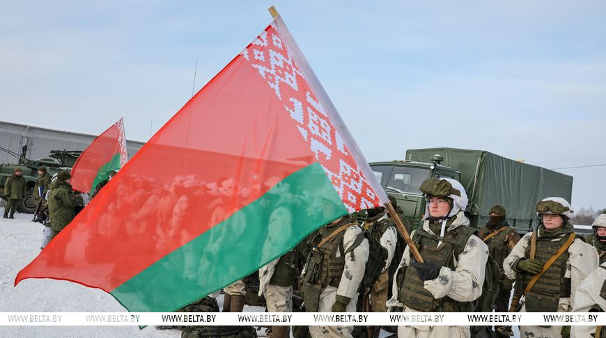 Лукашенко держит на личном контроле ход проверки готовности в Вооруженных Силах