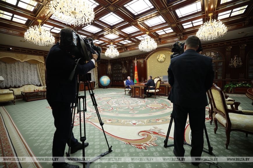 «Господь нас серьезно проверил». Лукашенко заслушал доклад о ситуации в сельском хозяйстве