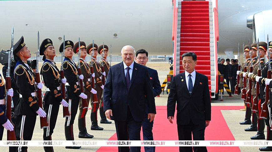 Начался официальный визит Лукашенко в КНДР