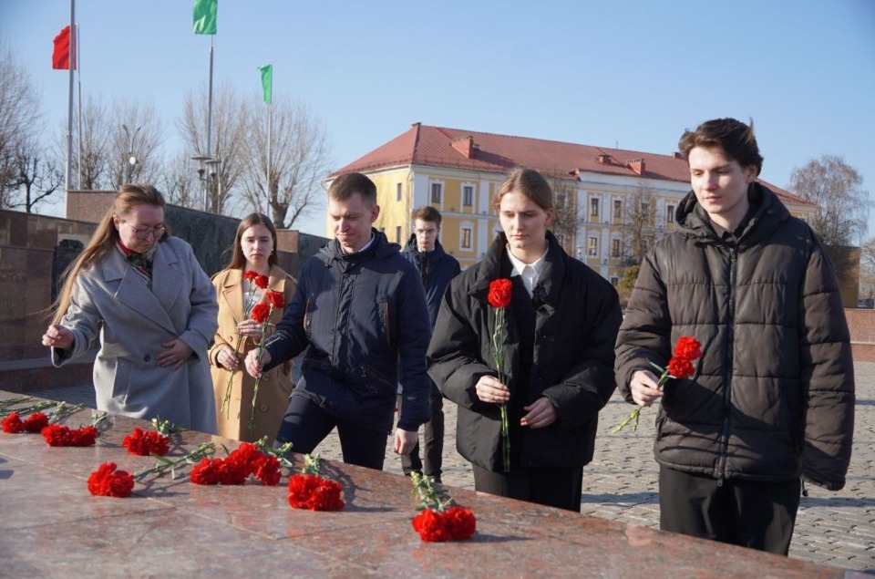 Жить, помнить, благодарить…