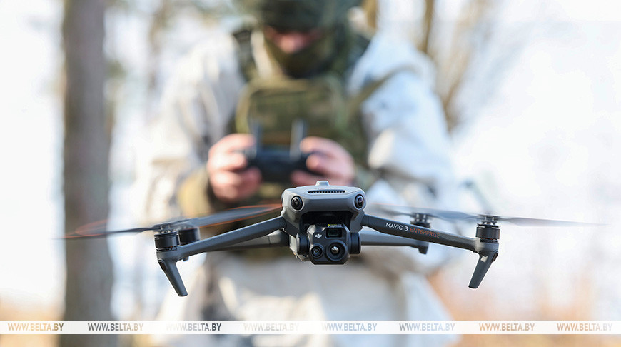 Лукашенко: Беларусь в случае войны может нарастить численность войск